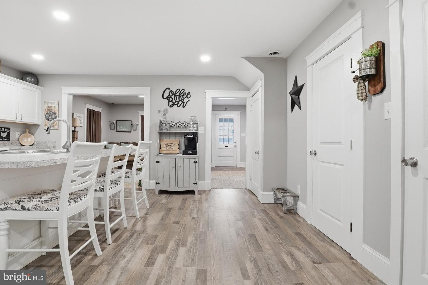 538 York Street photo 17
