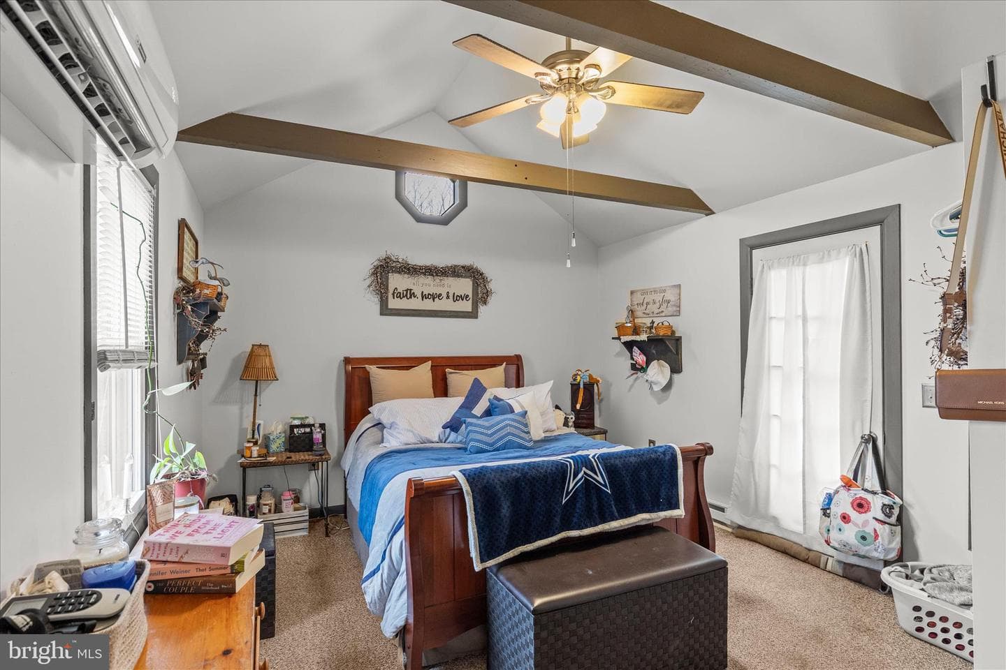 2250 Marion photo 12