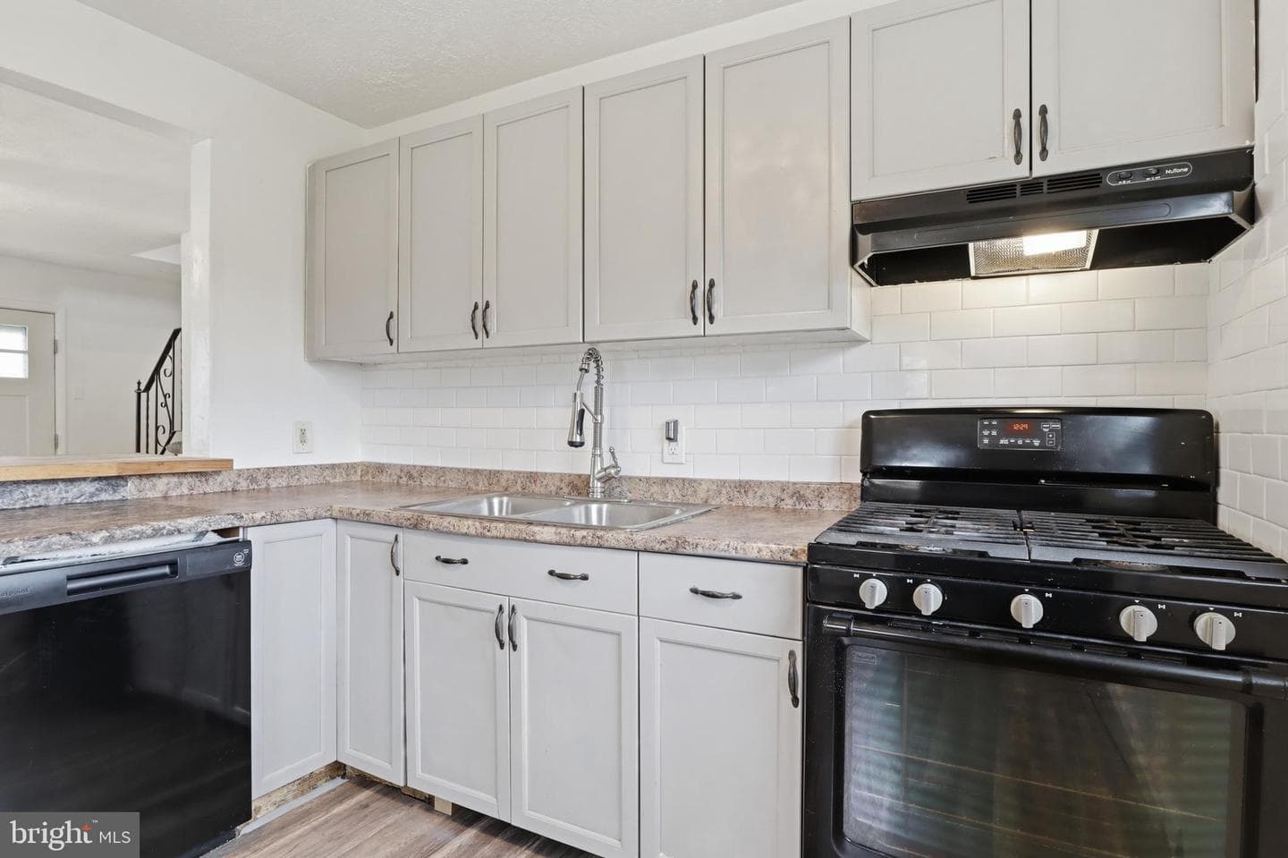 139 Sylvan Drive photo 7