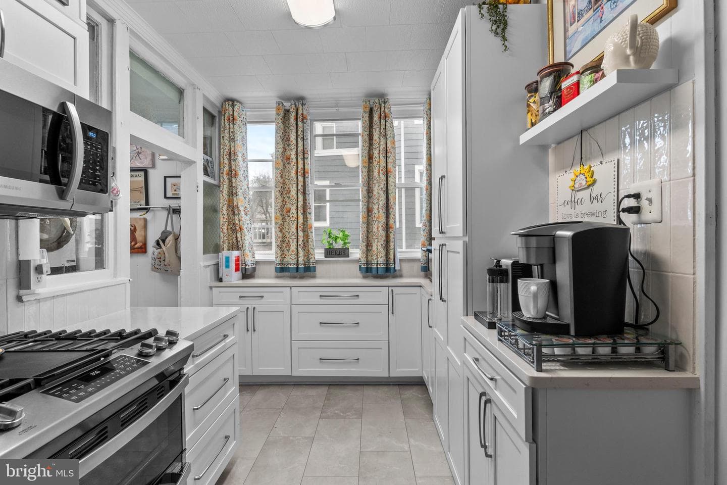 25 E Franklin Street photo 14