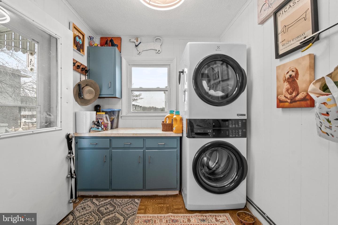 25 E Franklin Street photo 18