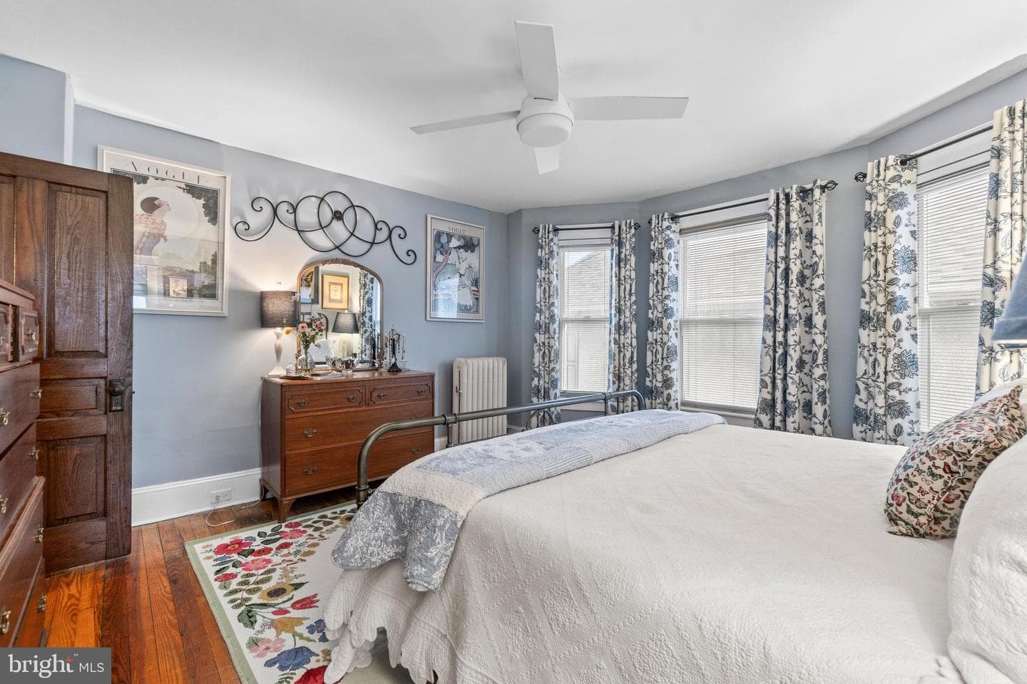 25 E Franklin Street photo 21