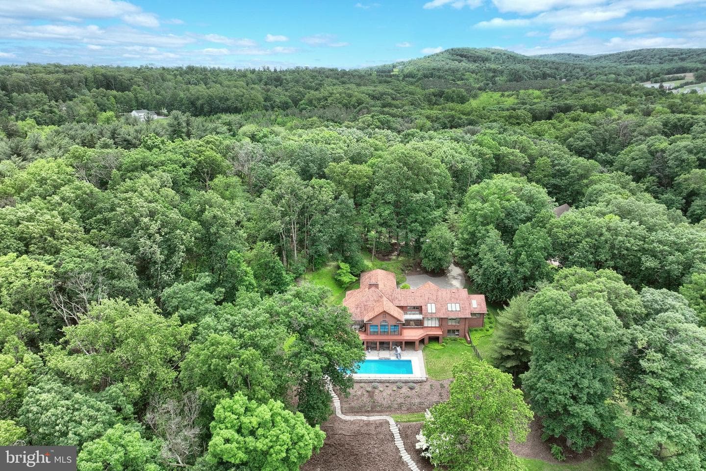174 Springhouse Ln photo 1
