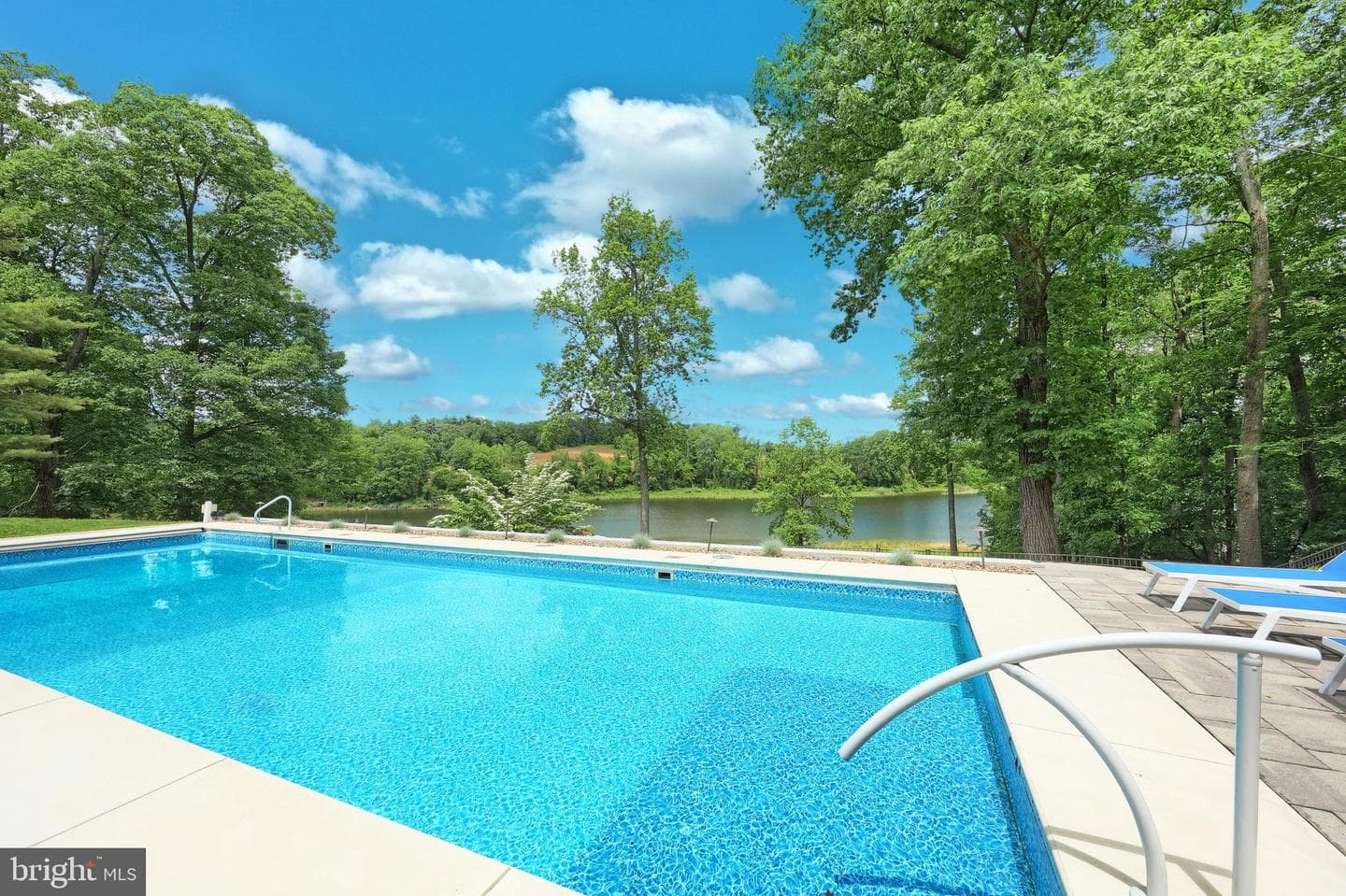 174 Springhouse Ln photo 13