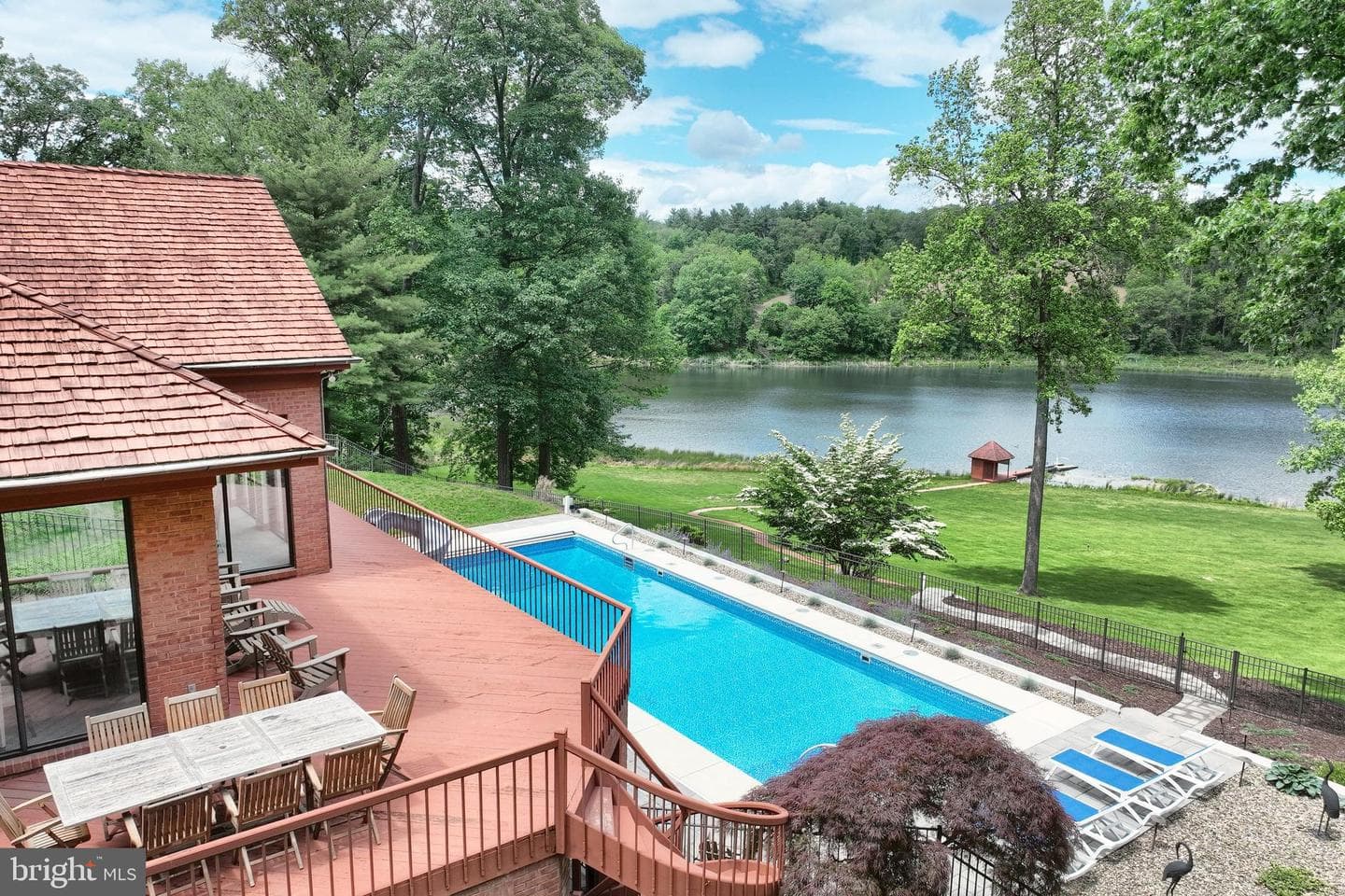 174 Springhouse Ln photo 16