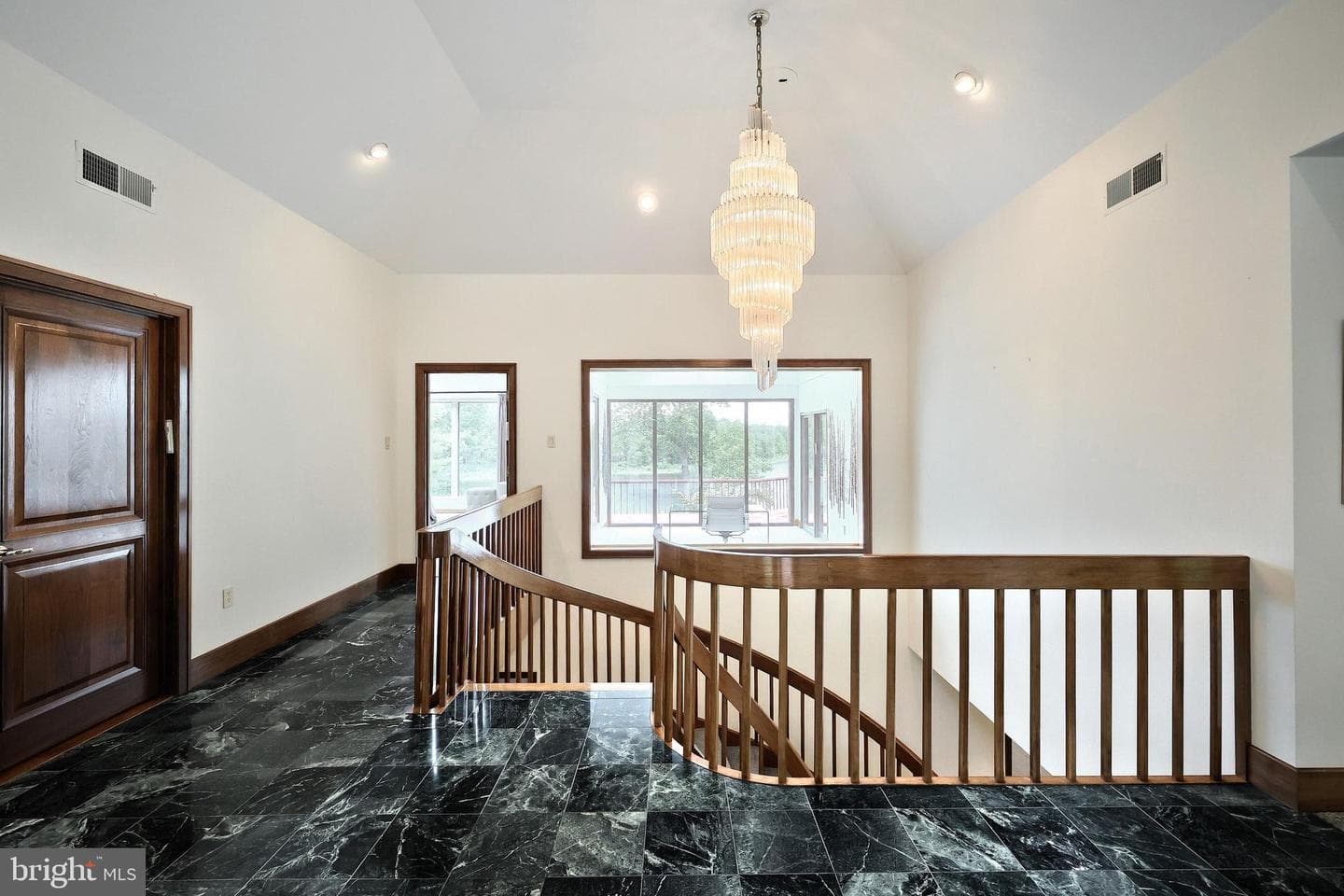 174 Springhouse Ln photo 27