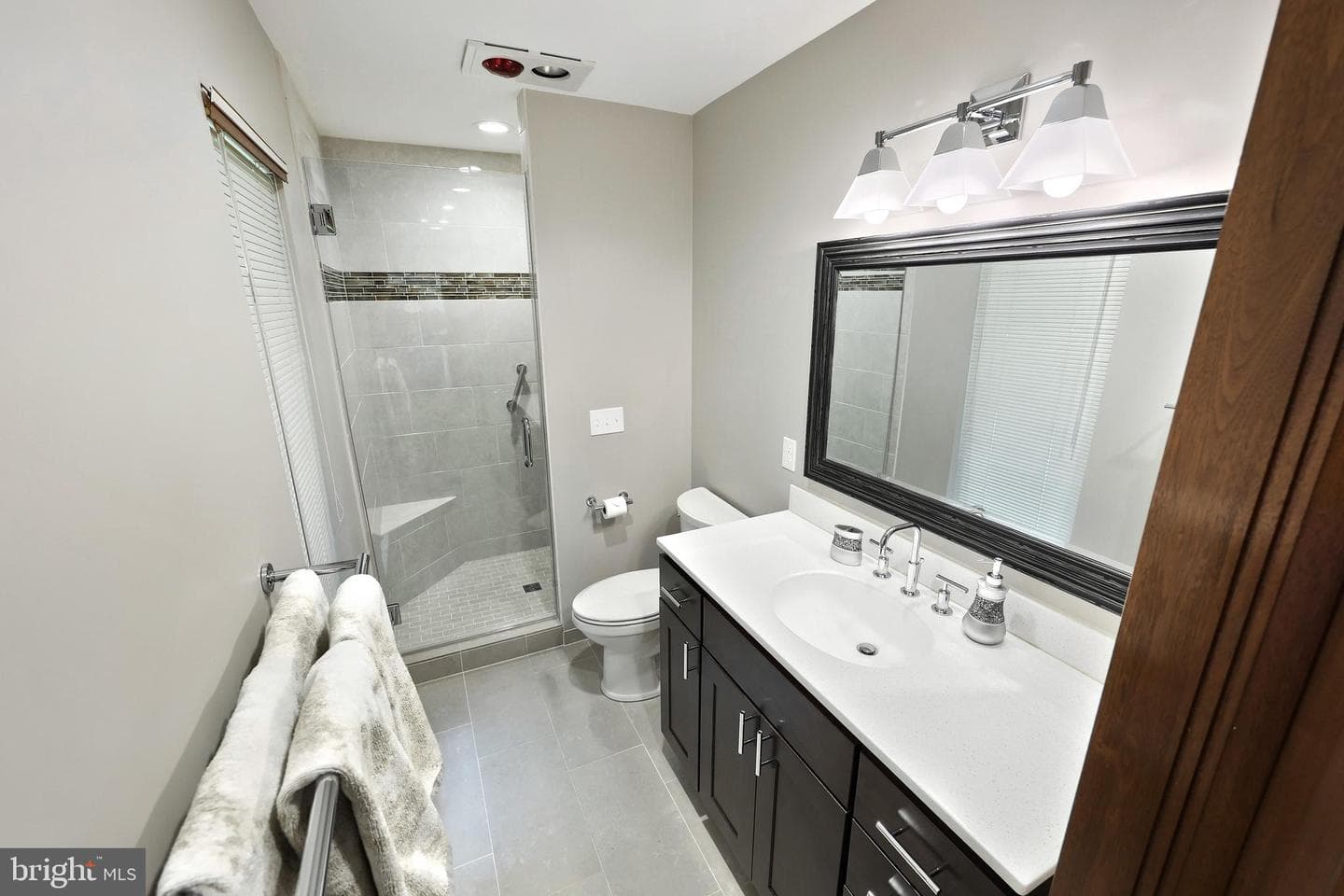 174 Springhouse Ln photo 32