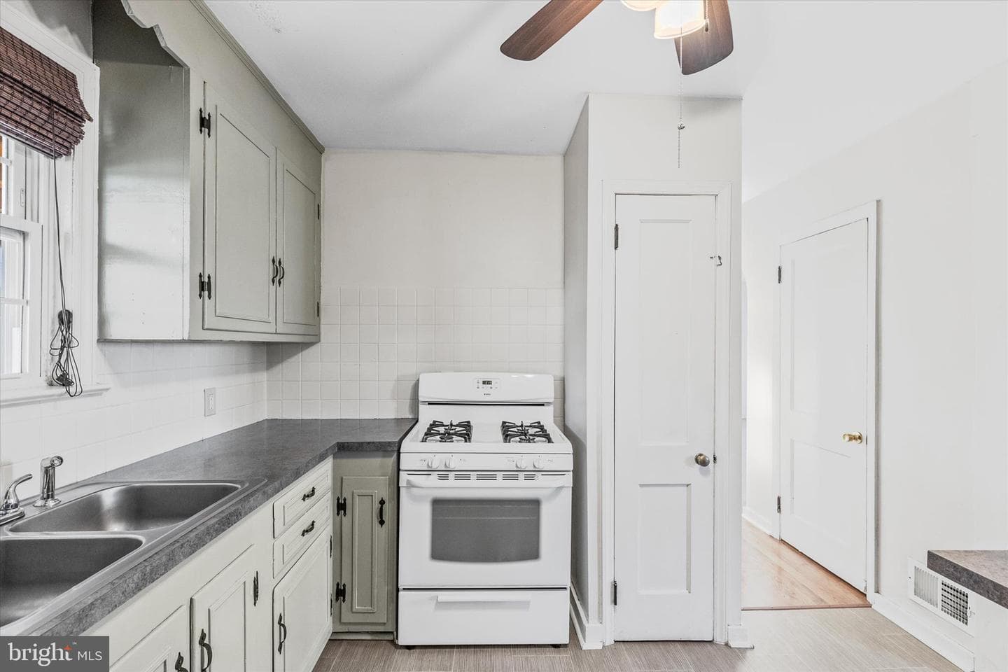 317 Greystone Road photo 14