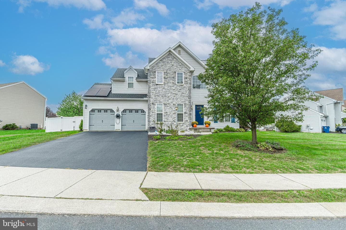 60 Fig Tree Way