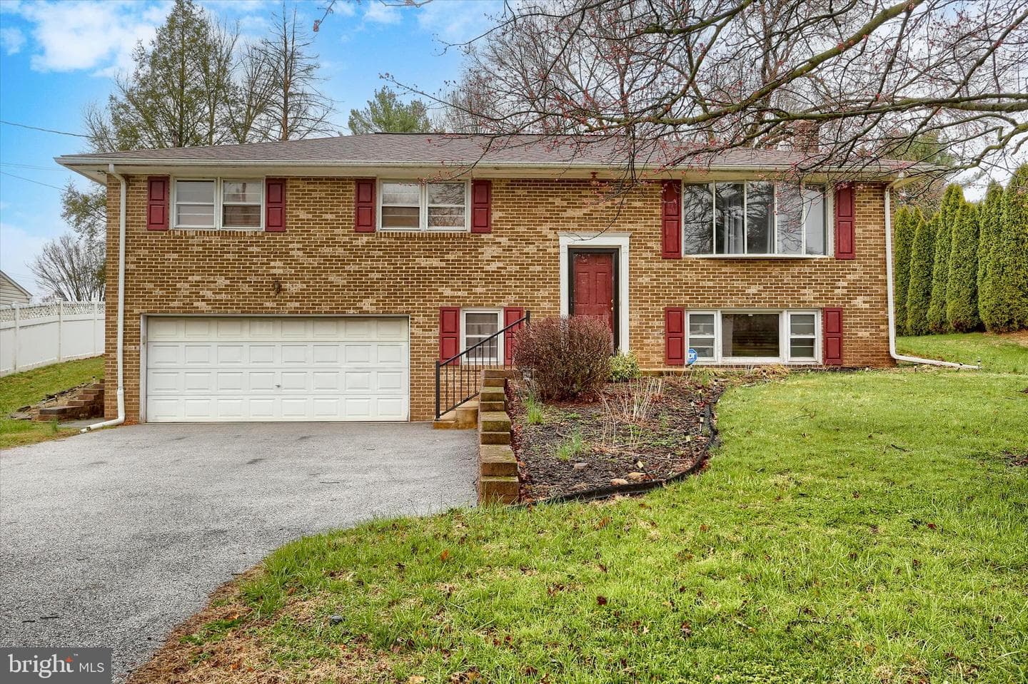 2589 Audlyn Drive