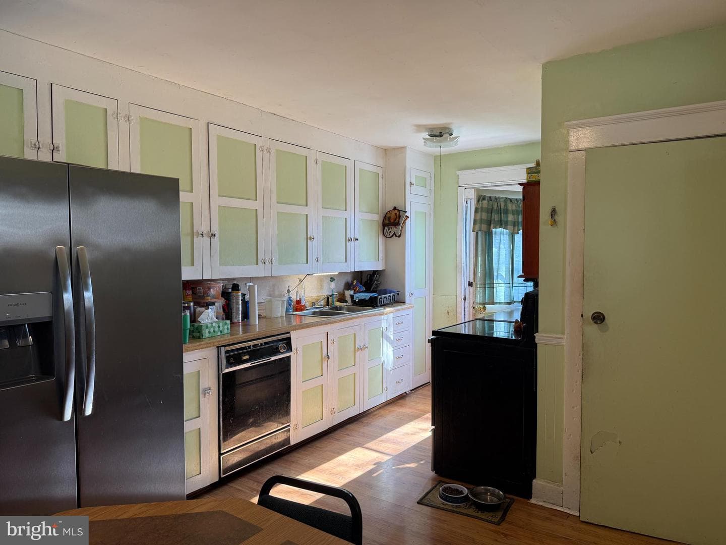 547 Mcallister Street photo 10