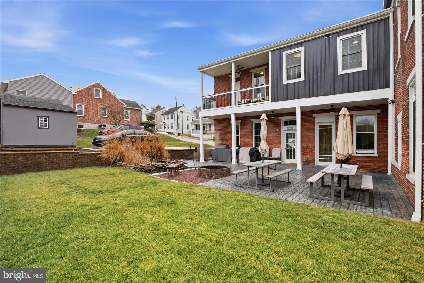302 S Front Street photo 50