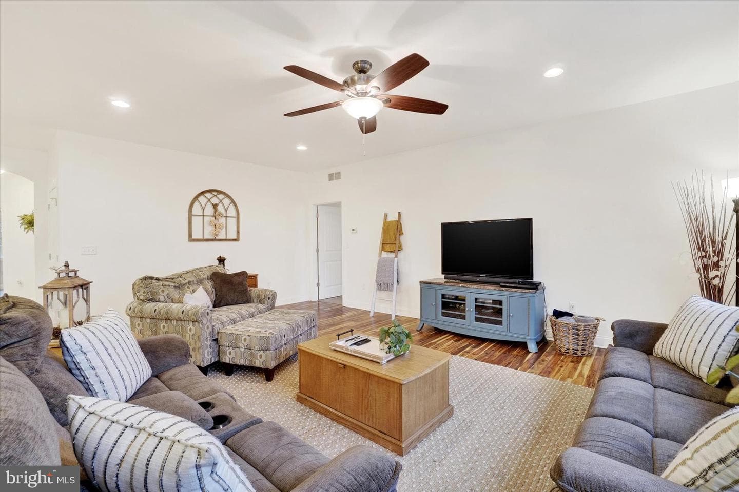 558 Rocky Rd photo 16
