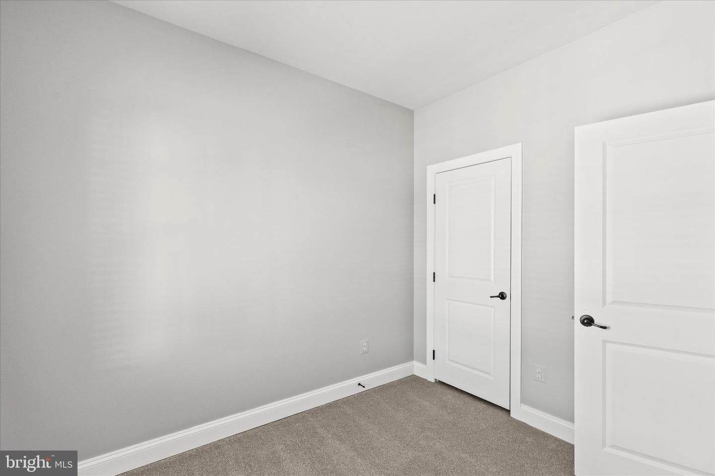 854 Blossom Drive photo 27