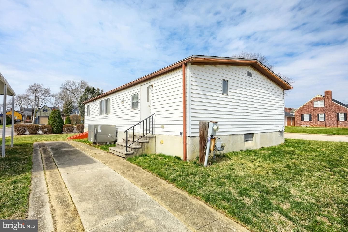 77 2nd Avenue photo 8