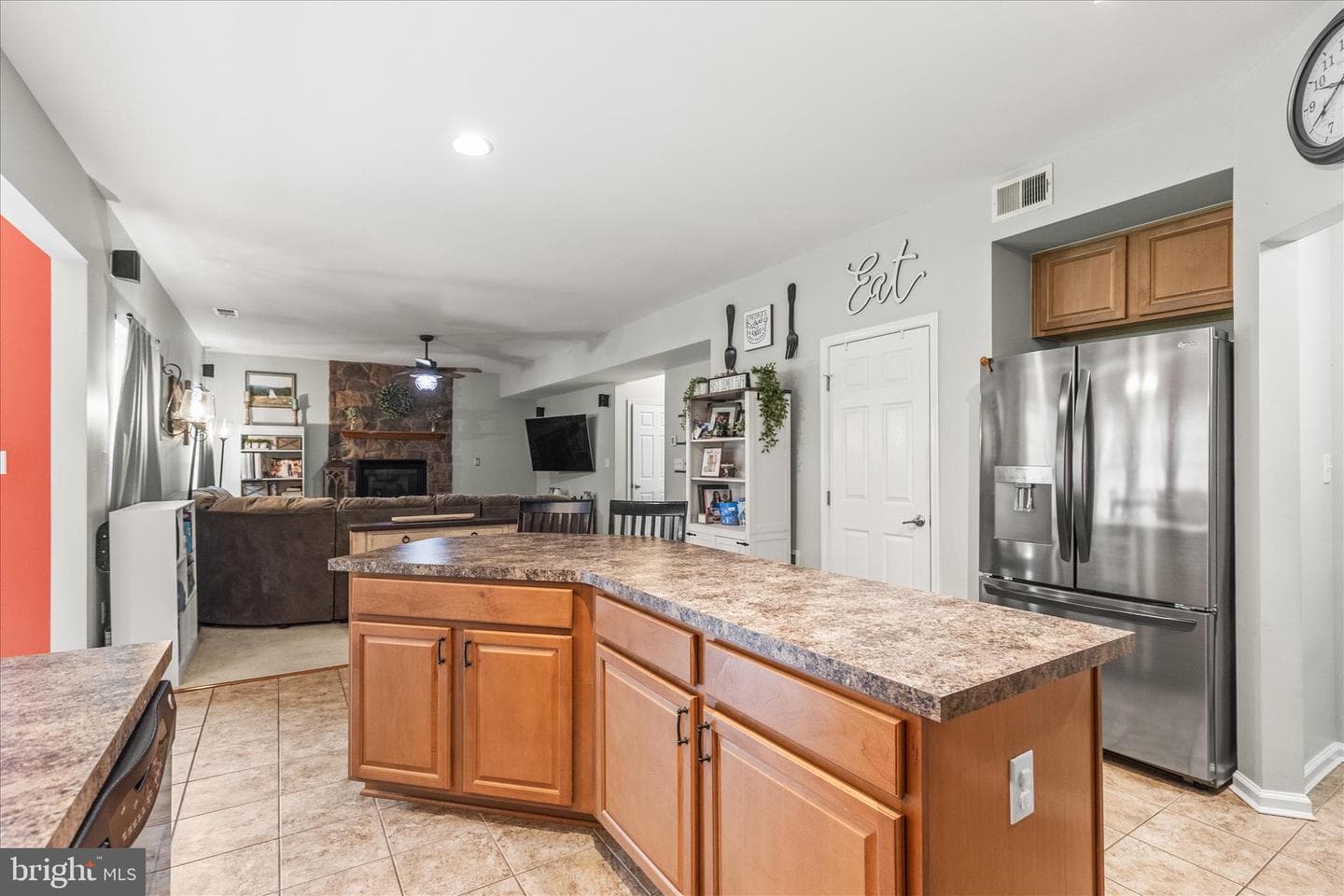 3123 S King Richards Court S photo 12