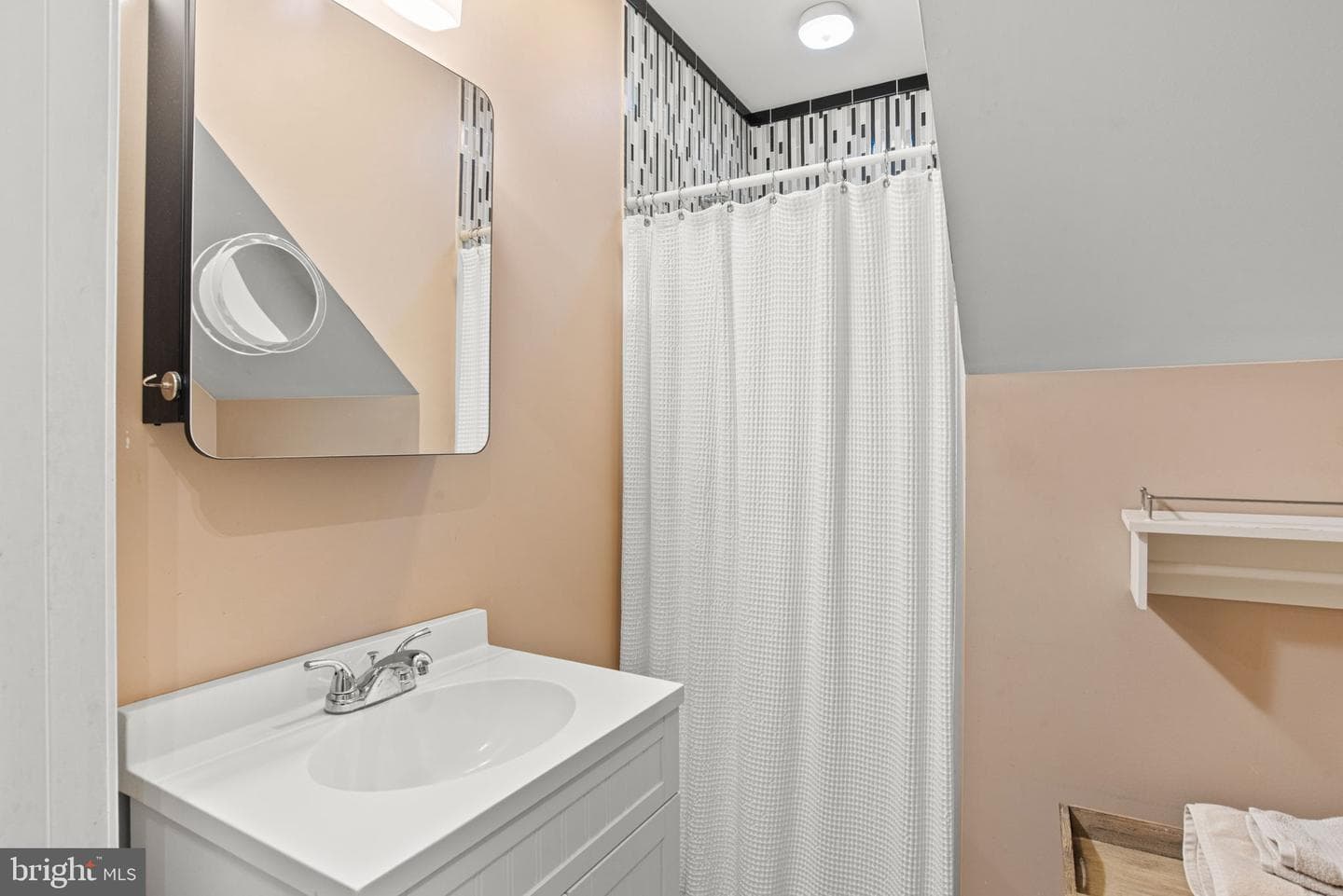 35 Hemlock Lane photo 24