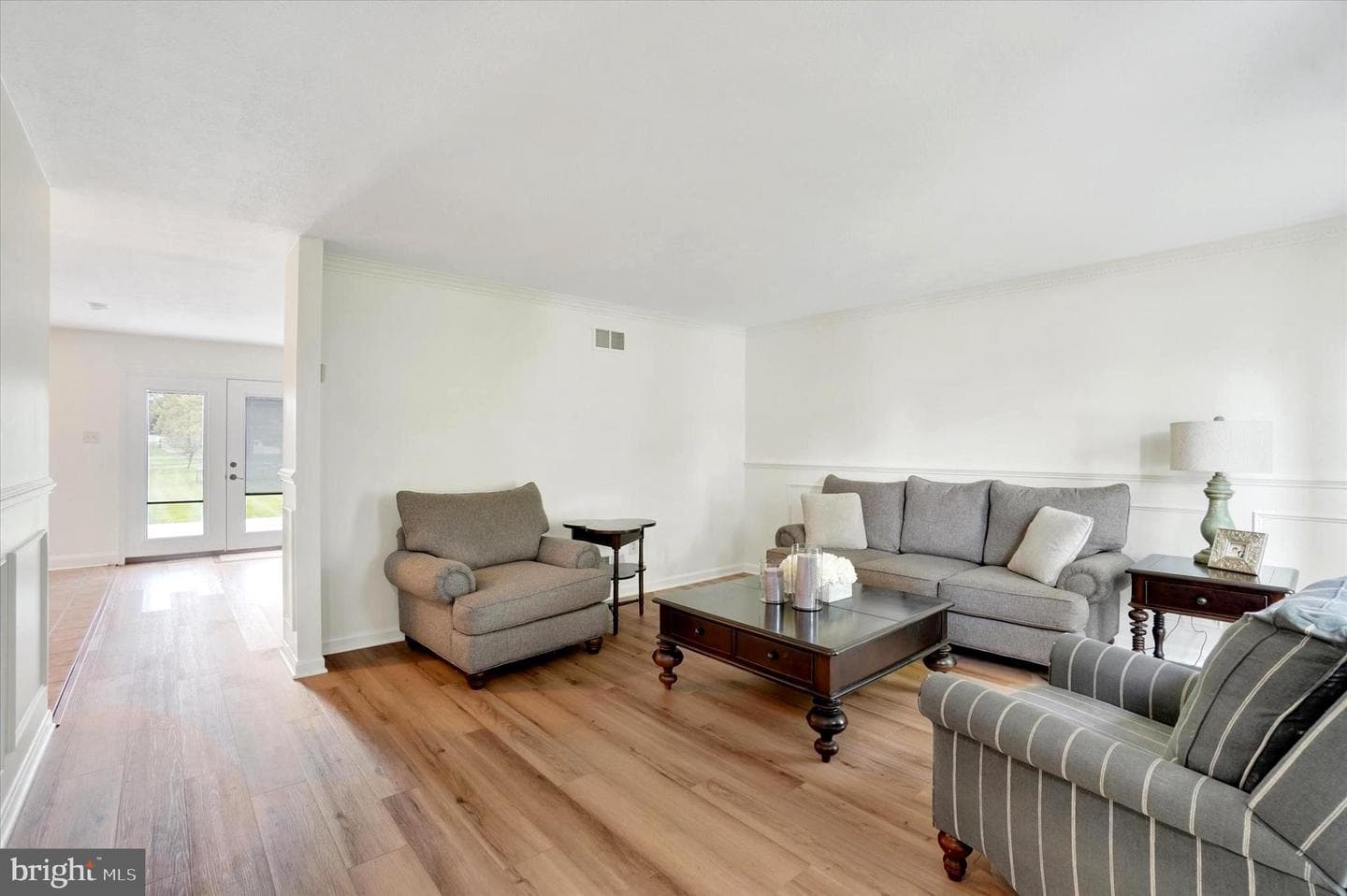 1190 Cherimoya Street photo 9