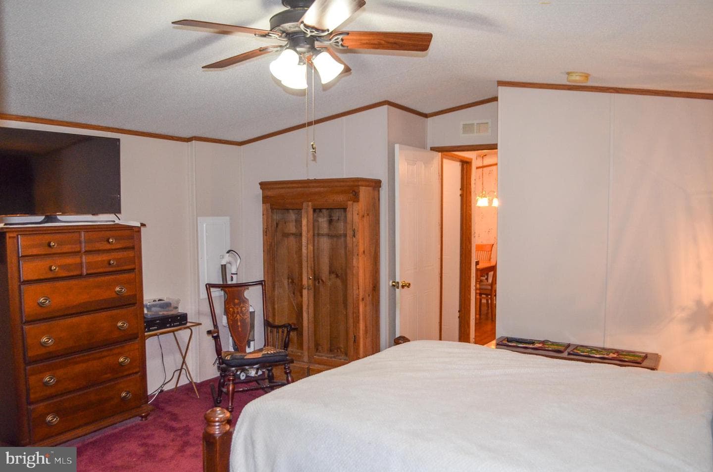 252 James Way photo 18