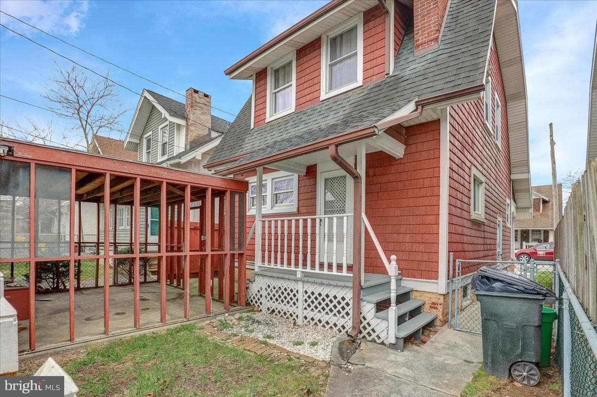 939 Wayne Avenue photo 37