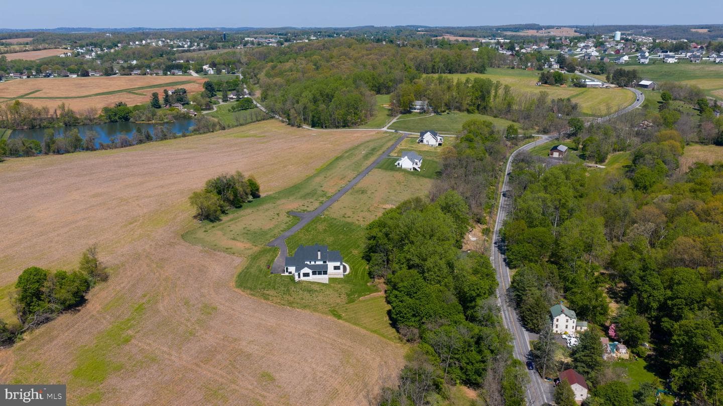 Lot 10 Savannah Model Harambe Overlook photo 9