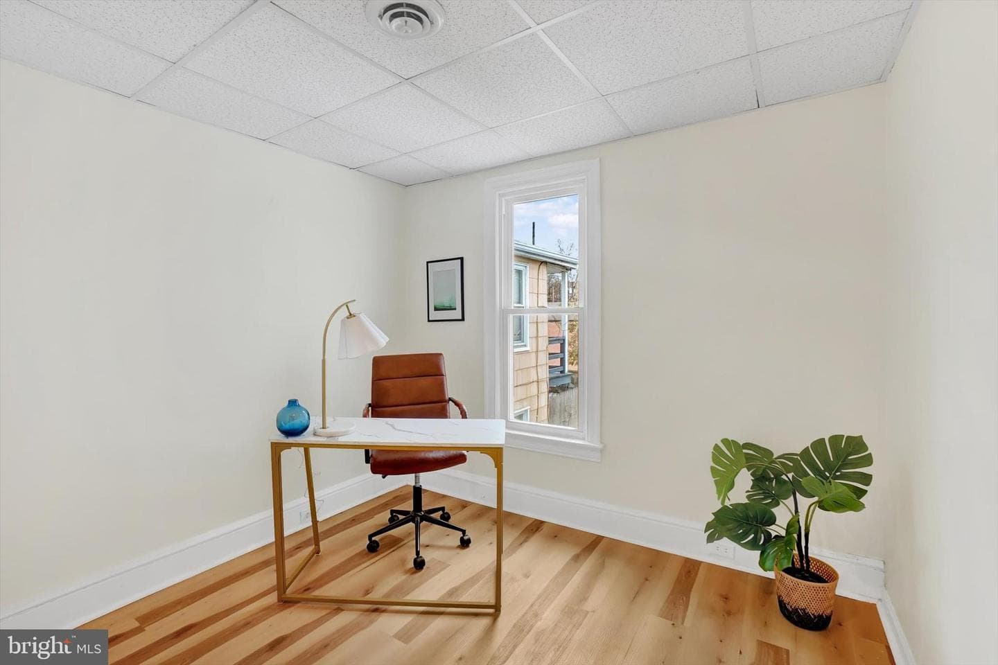 1147 E King Street photo 15
