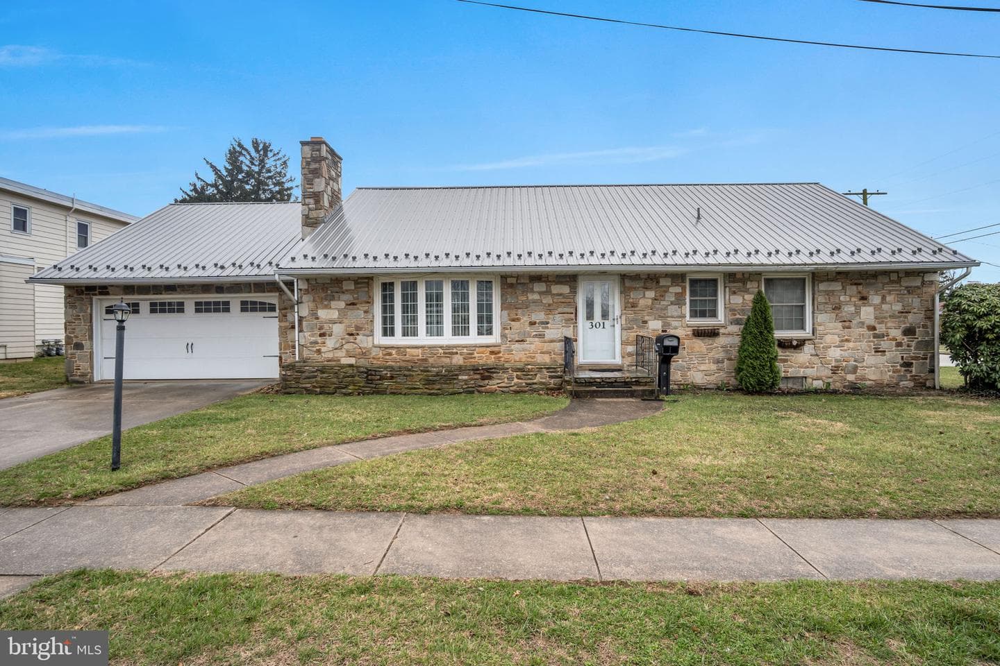 301 E Elm Avenue photo 43