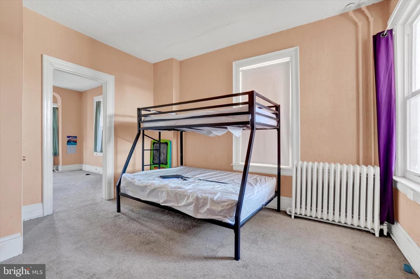 1323 N George Street photo 13