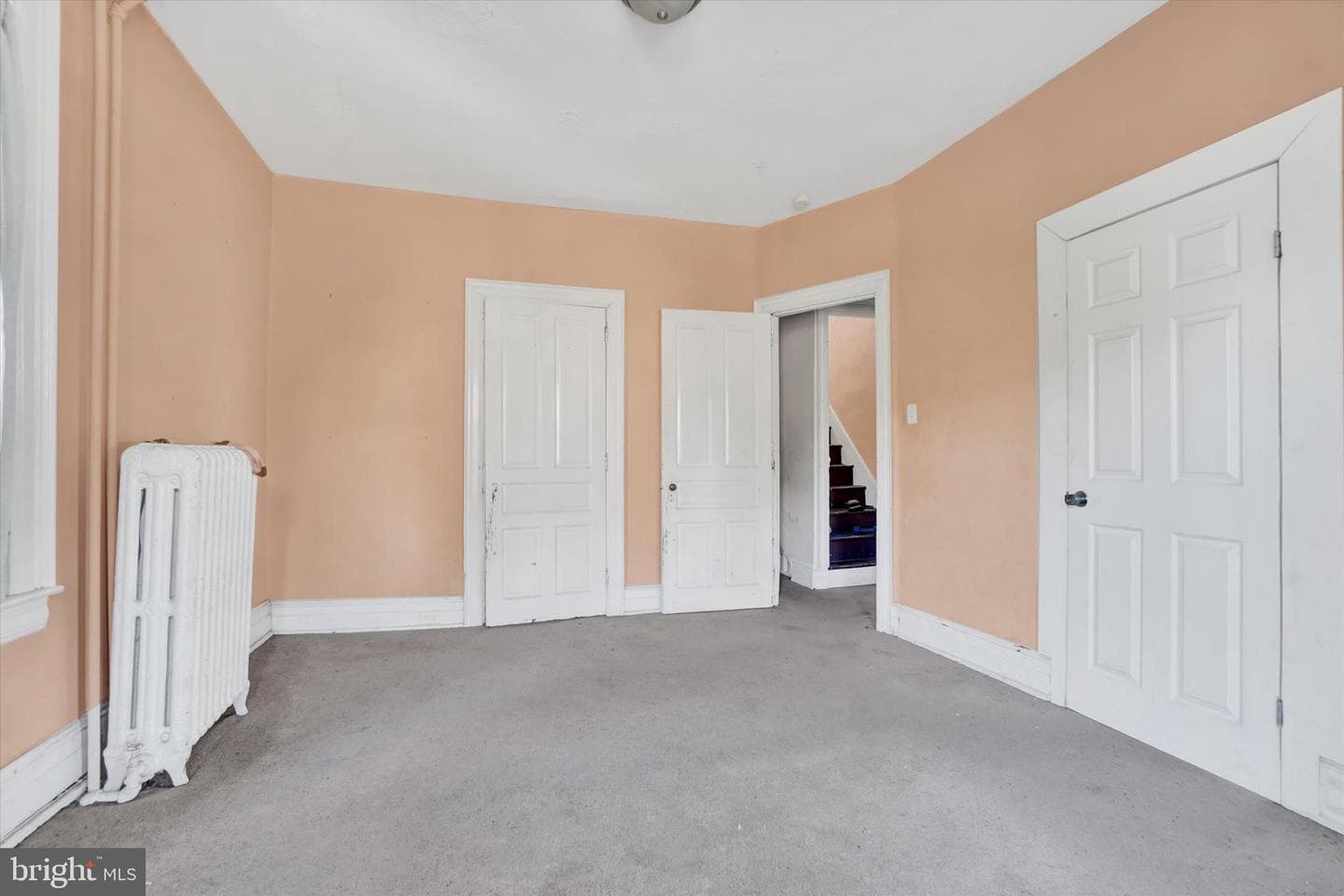 1323 N George Street photo 15