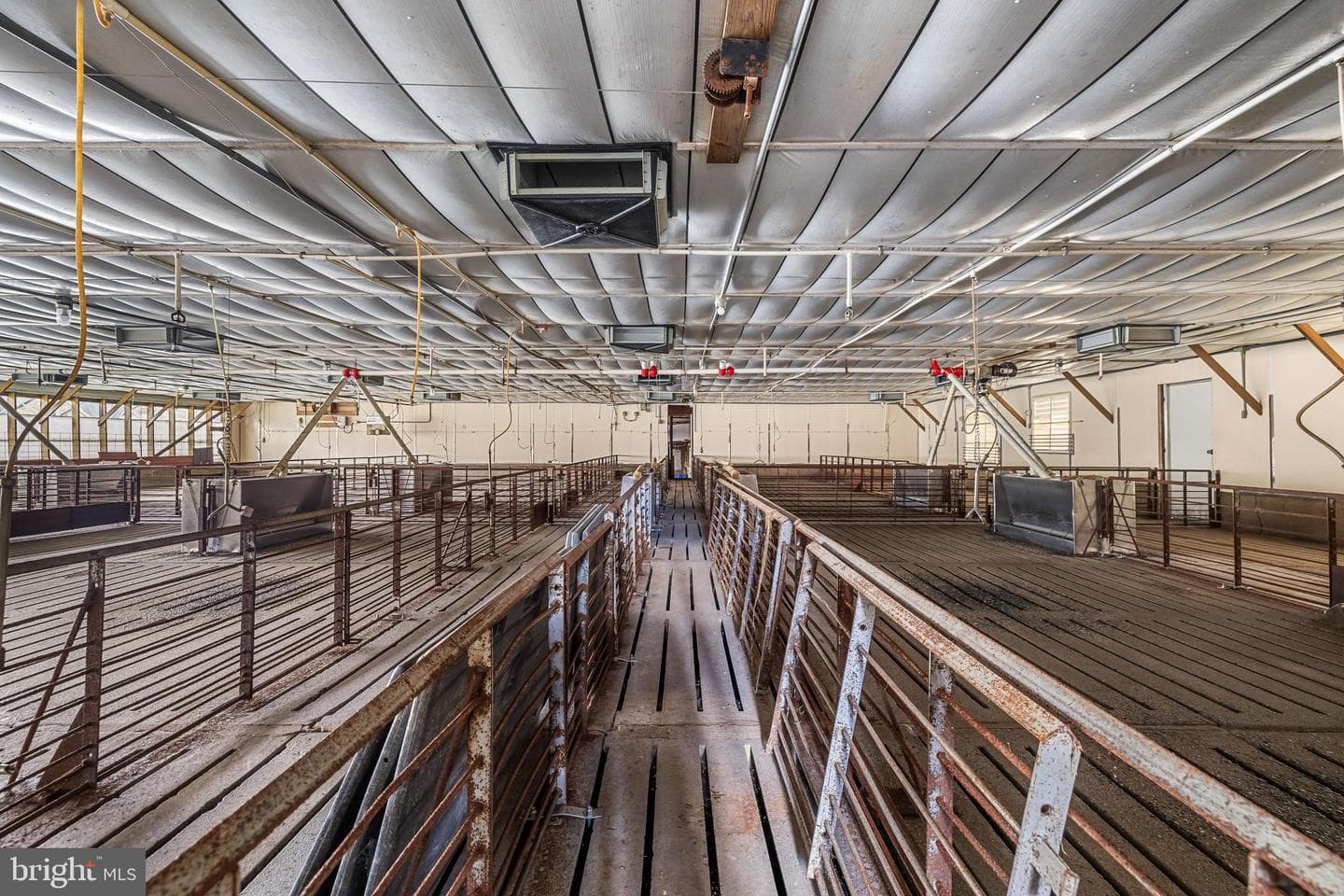 12706 High Point Road photo 28
