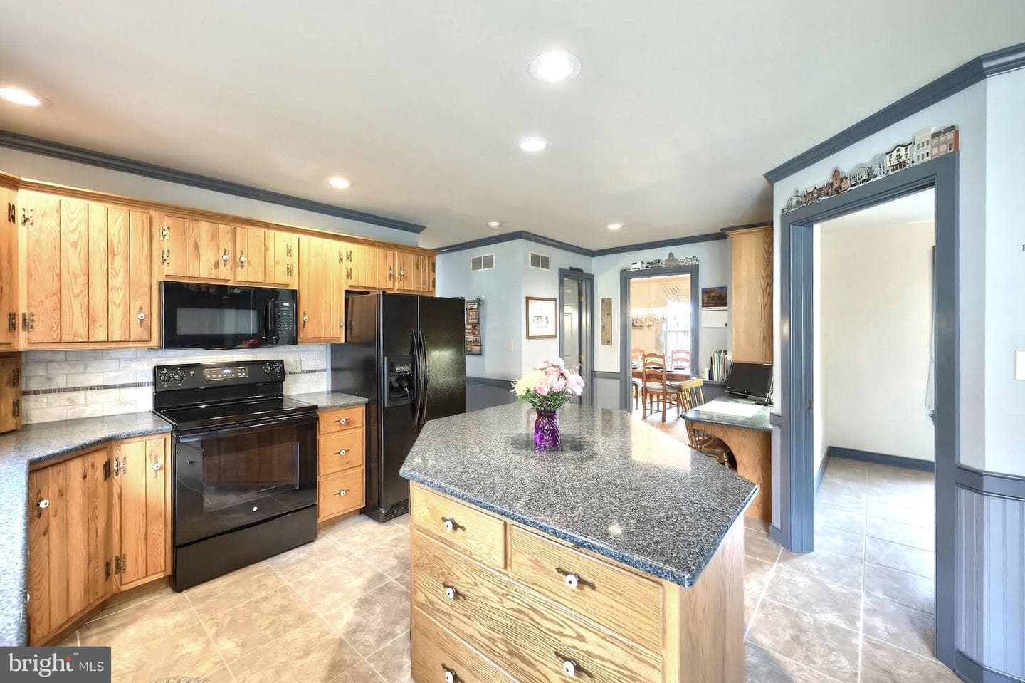 800 Kendale Road photo 30