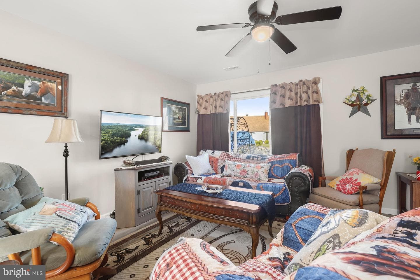 1416 Continental Road photo 5