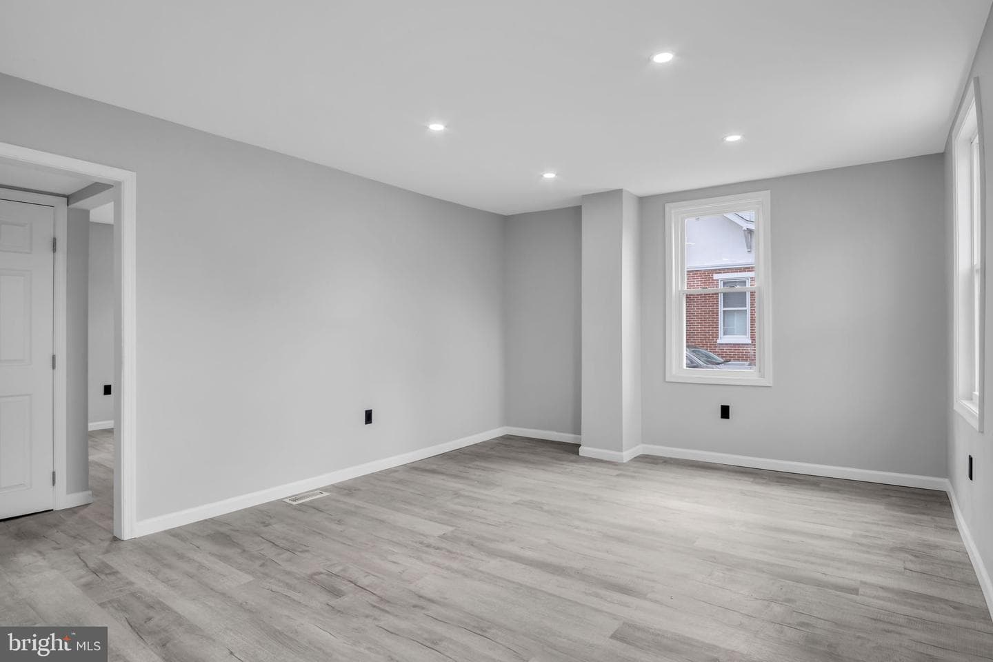 450 E Market photo 12