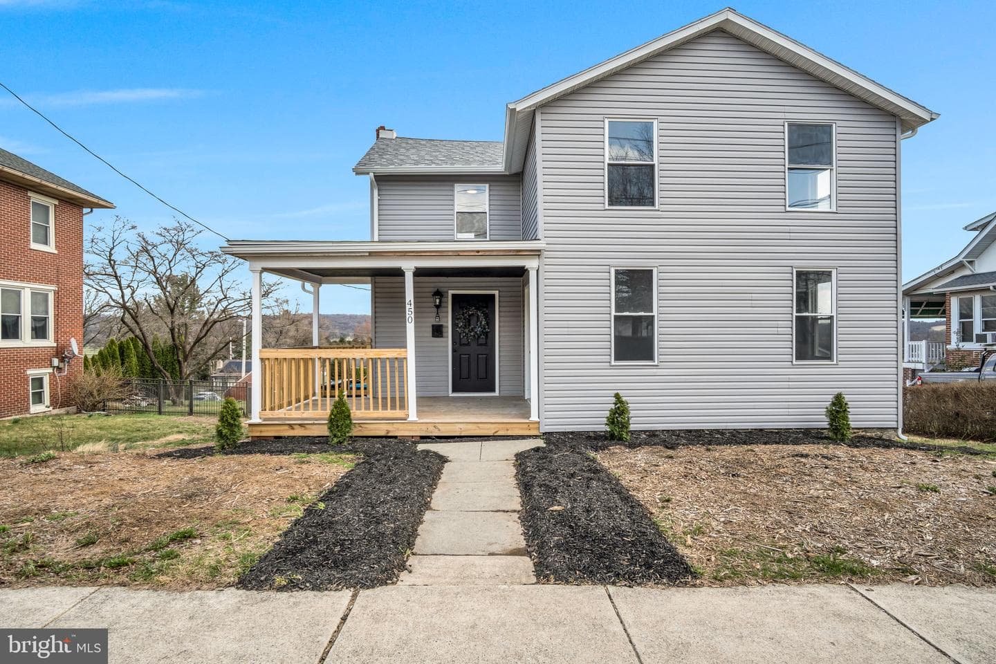 450 E Market photo 3