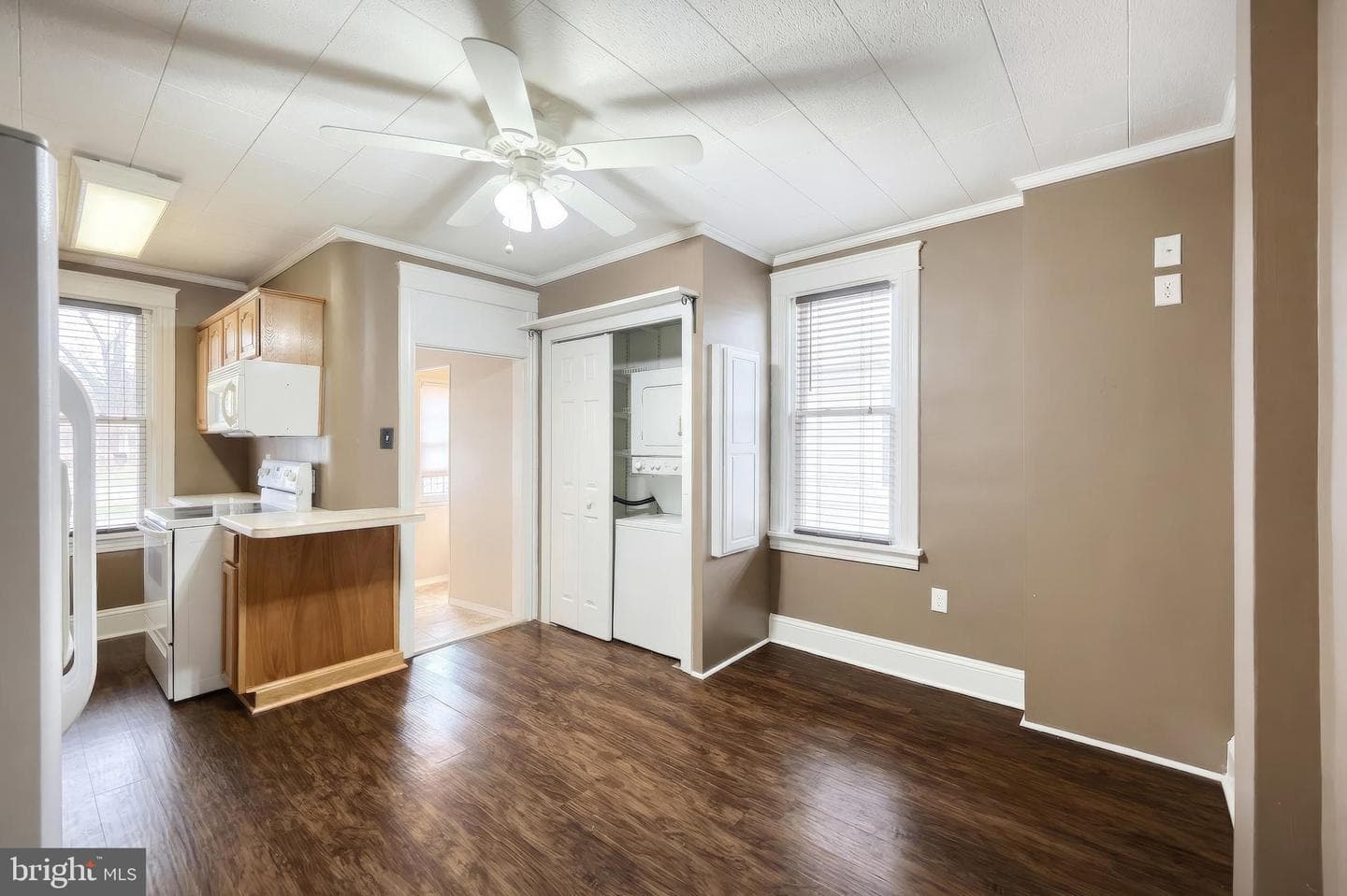 583 Mcallister Street photo 8