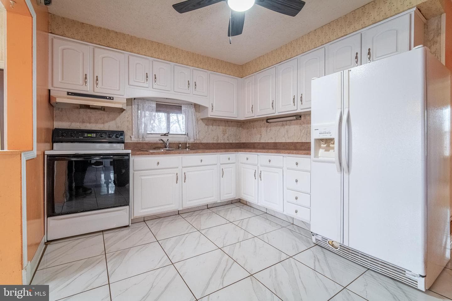 95 Massa Drive photo 11