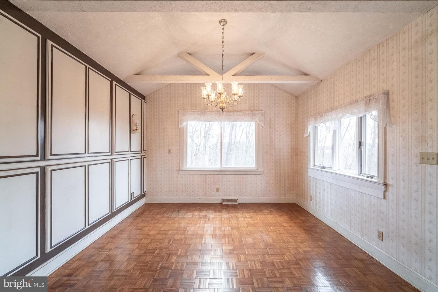 95 Massa Drive photo 13