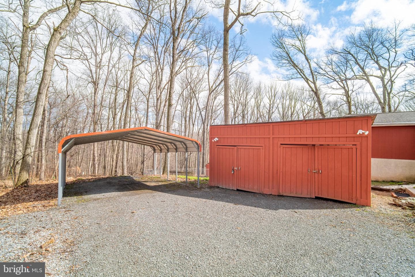 95 Massa Drive photo 4