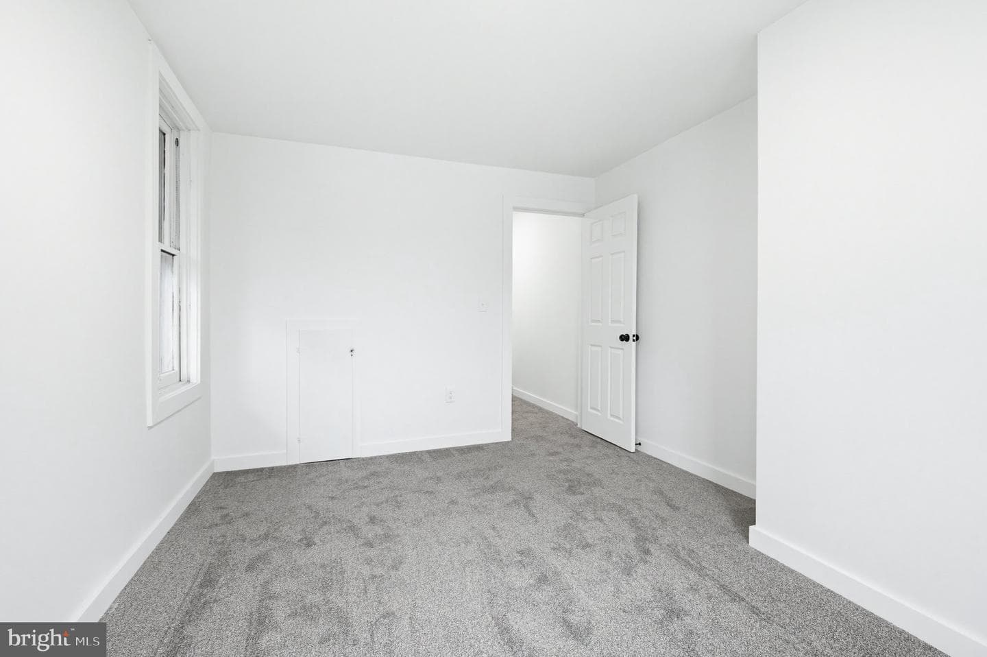 818 W King Street photo 26