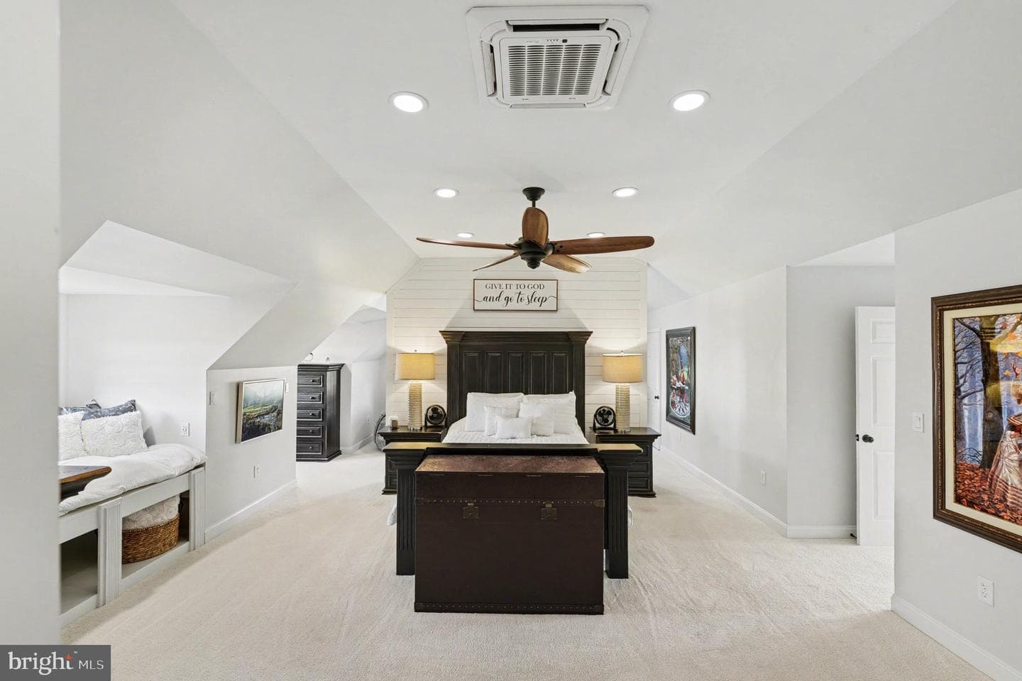 4460 Shangri La Road photo 24