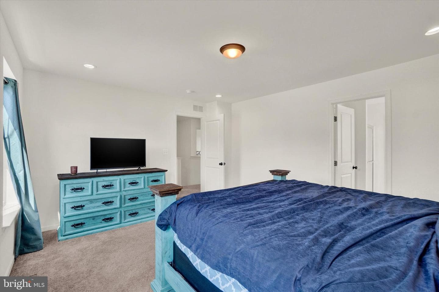 18016 Dave Anne Circle photo 11