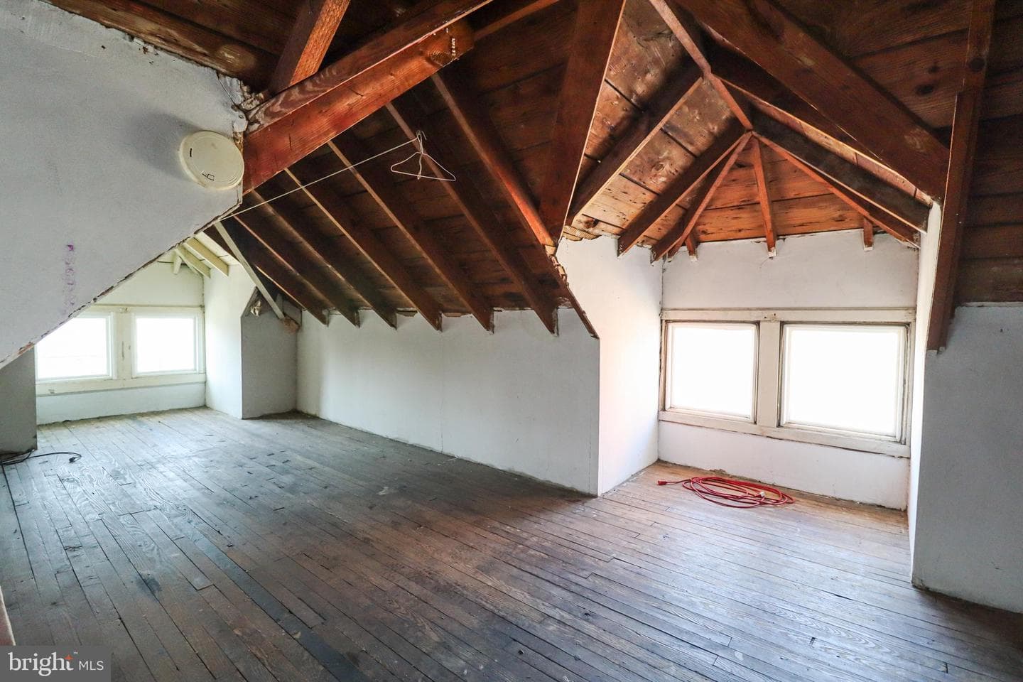 600 W College Avenue photo 25