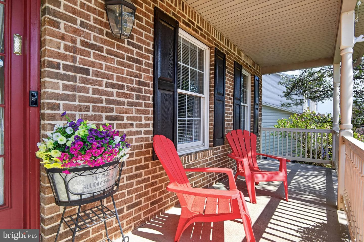 381 Benyou Lane photo 4