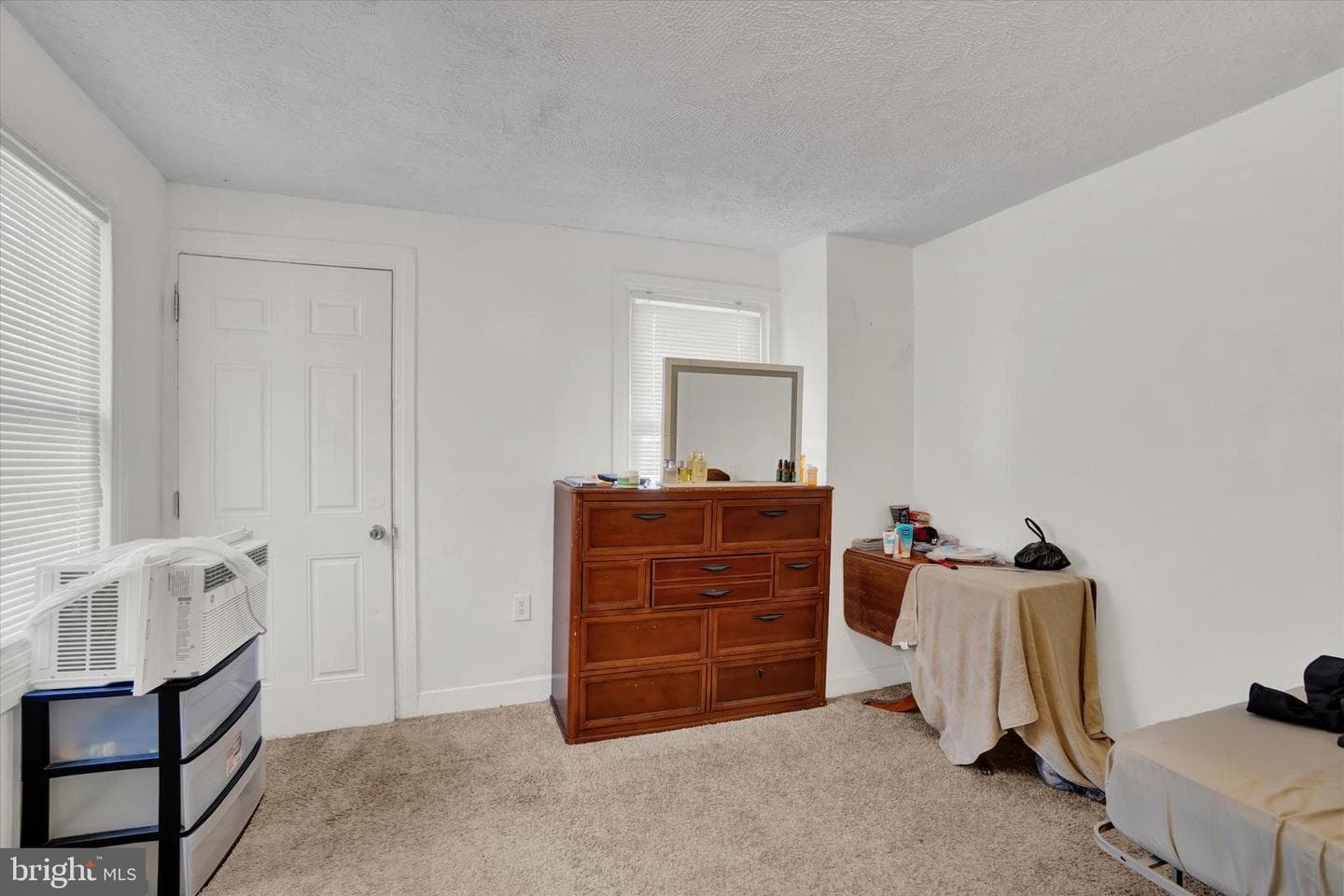 224 W College Avenue photo 18