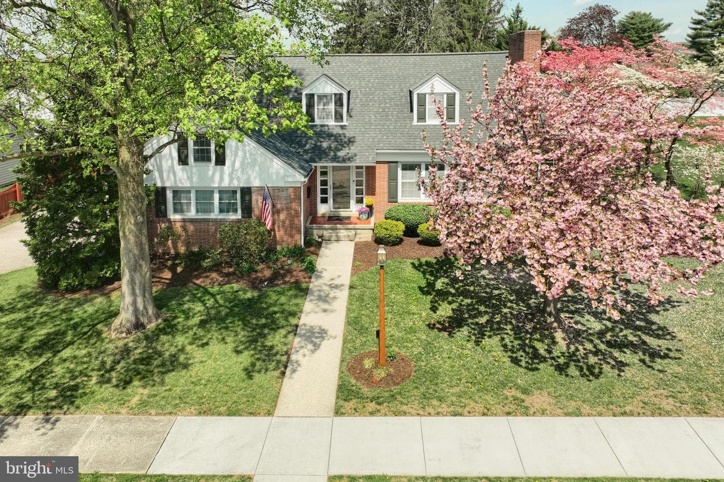 326 Allegheny Avenue photo 50