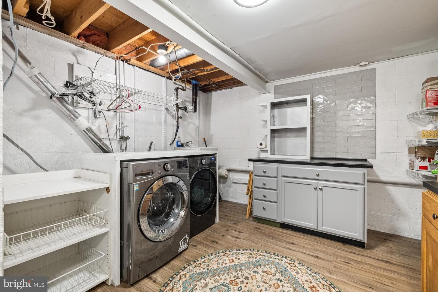 5 N Shaffer Drive photo 33