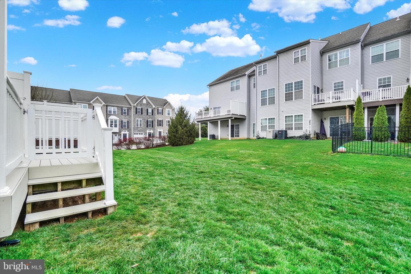 1244 Elderslie Lane photo 27