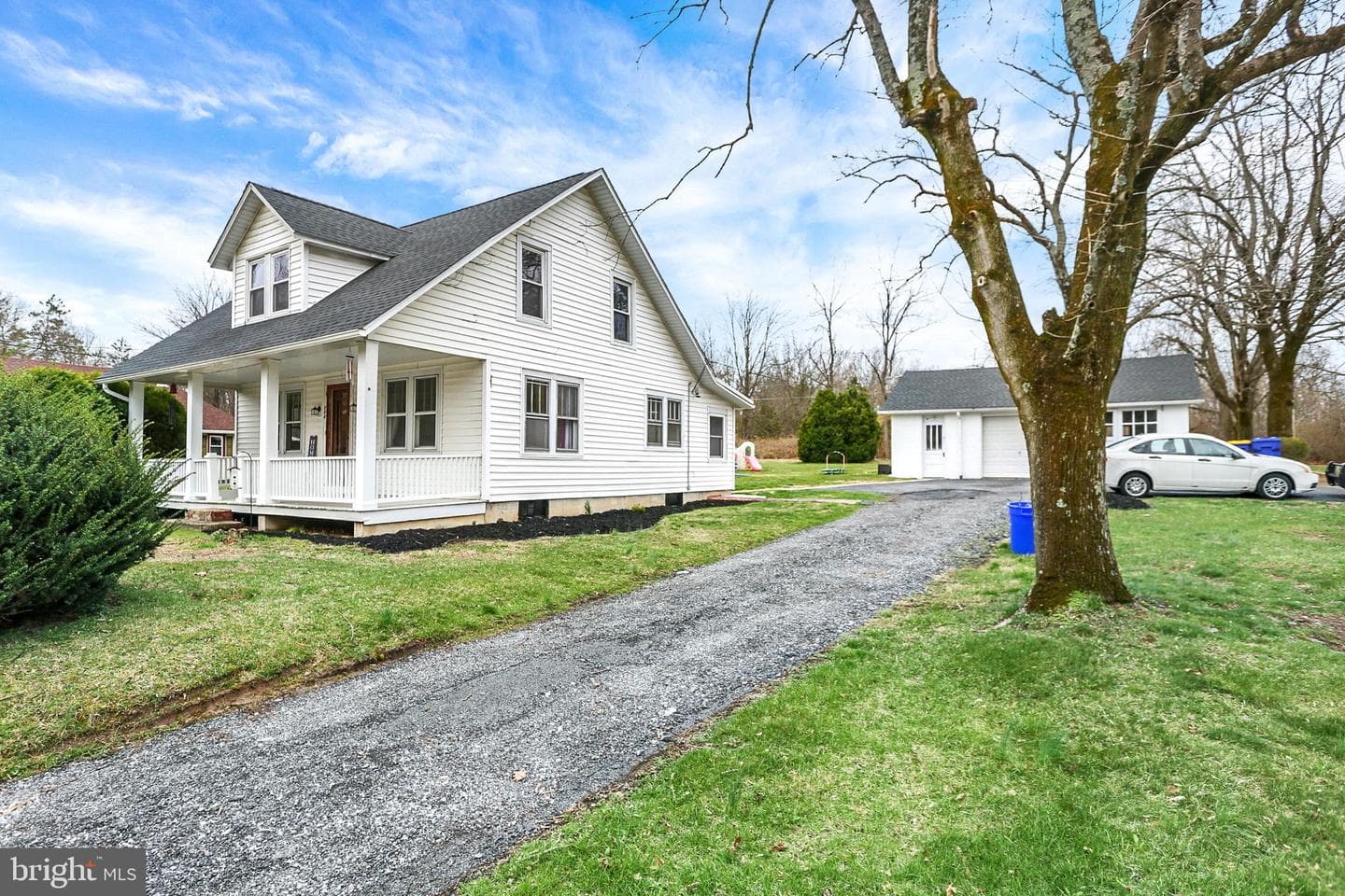 228 Old York Road photo 2
