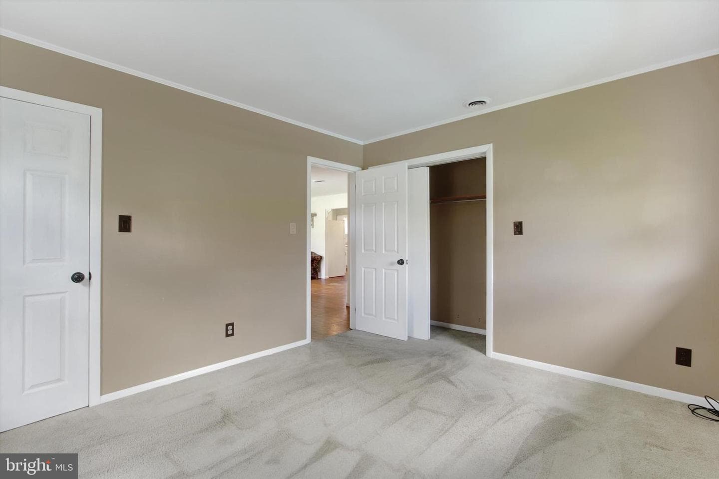 5840 York Road photo 15