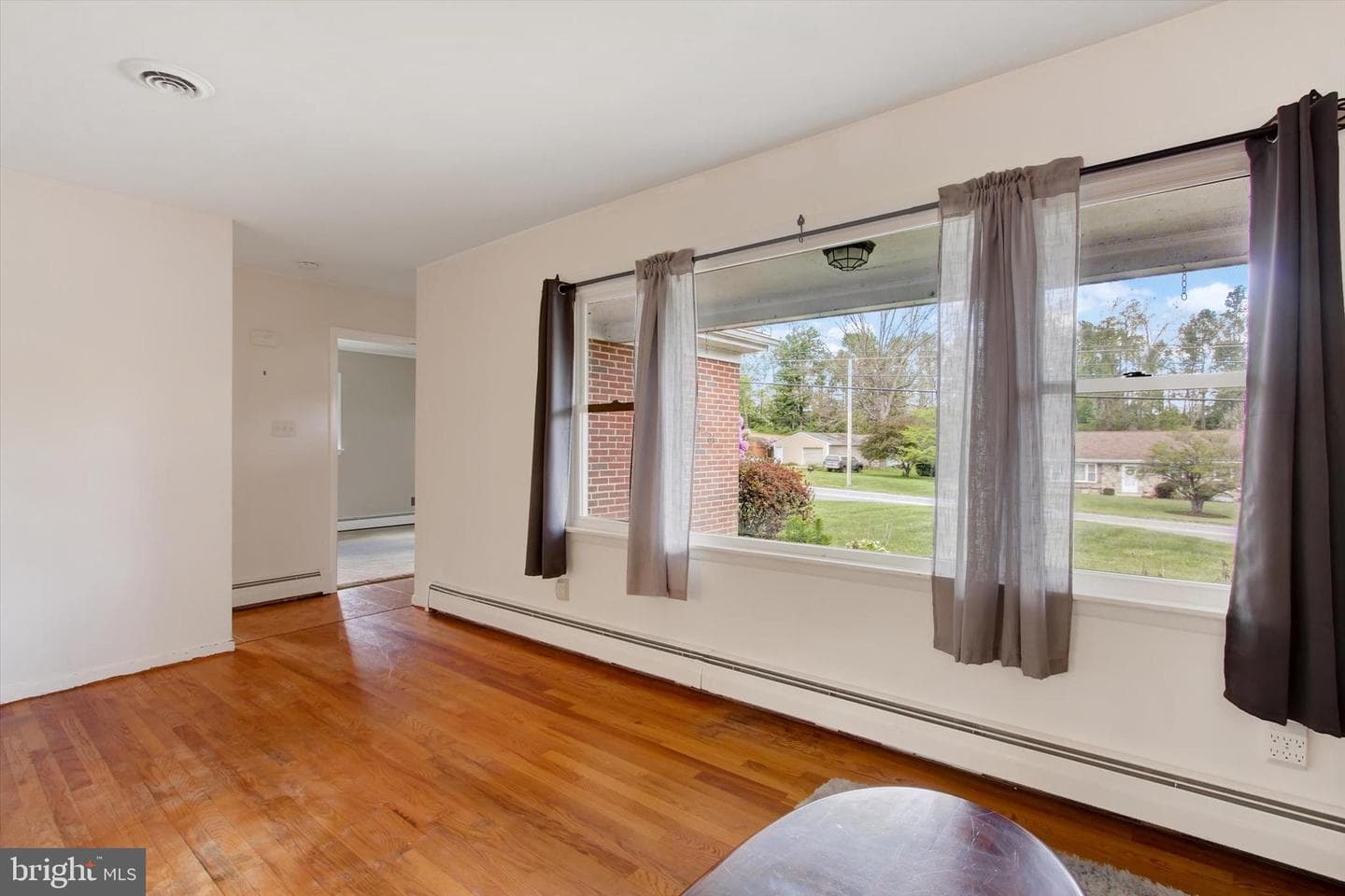 5840 York Road photo 4